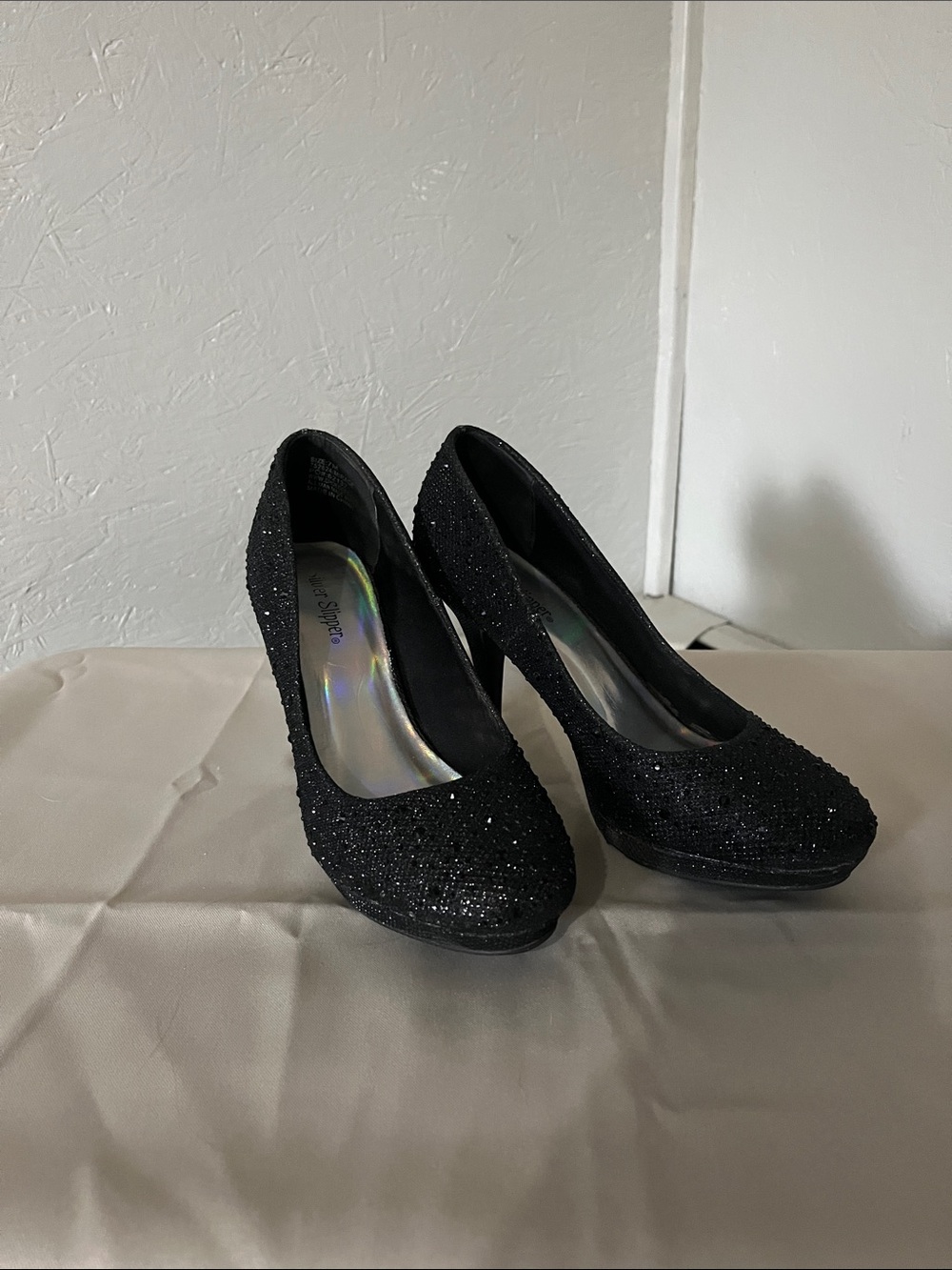 Black Glitter Pumps